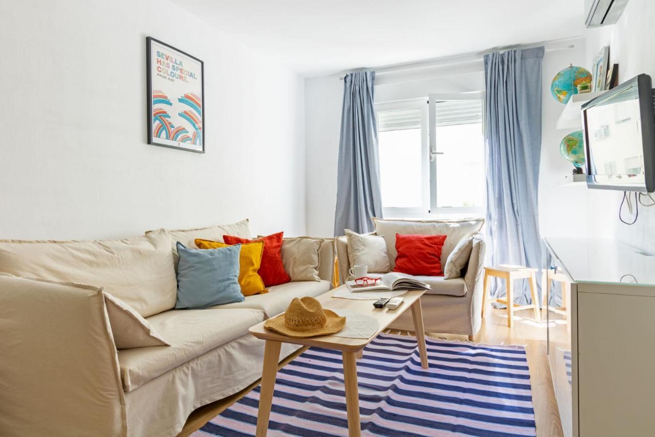 Colours Apartment And Garage Historical Center 4 Pax Sevilla Eksteriør billede