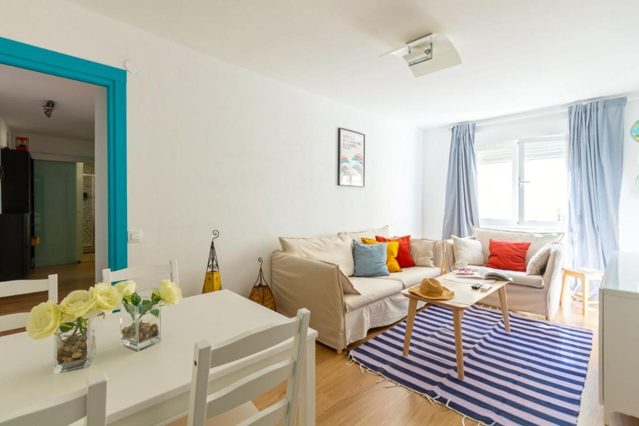 Colours Apartment And Garage Historical Center 4 Pax Sevilla Eksteriør billede