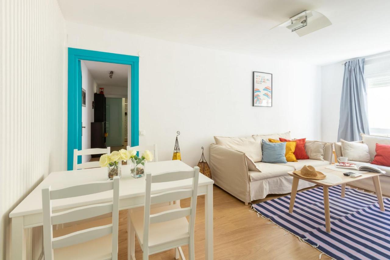 Colours Apartment And Garage Historical Center 4 Pax Sevilla Eksteriør billede